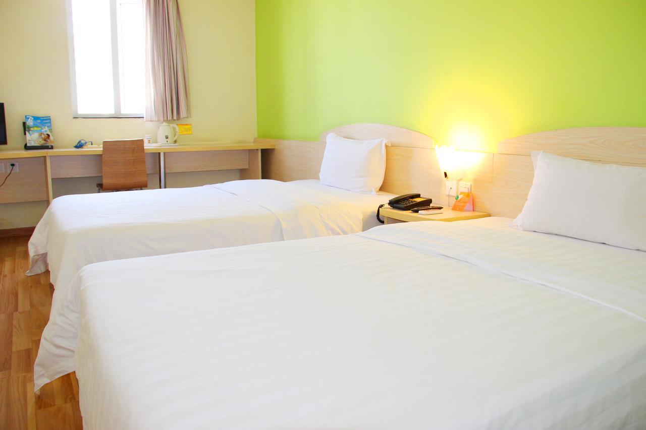 7Days Inn Shanghai Pudong New International Expo Centre Экстерьер фото